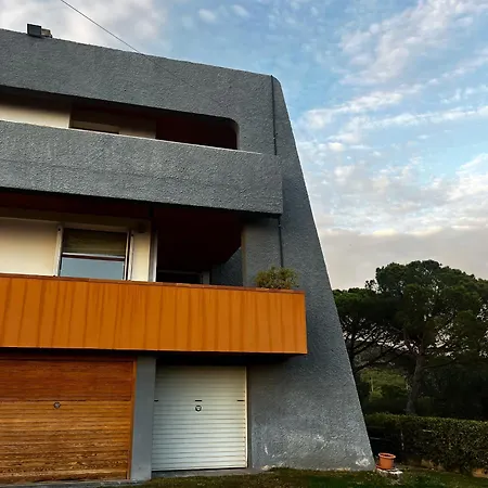 Casa Bustins ヴィラ プラヤ・デアロ